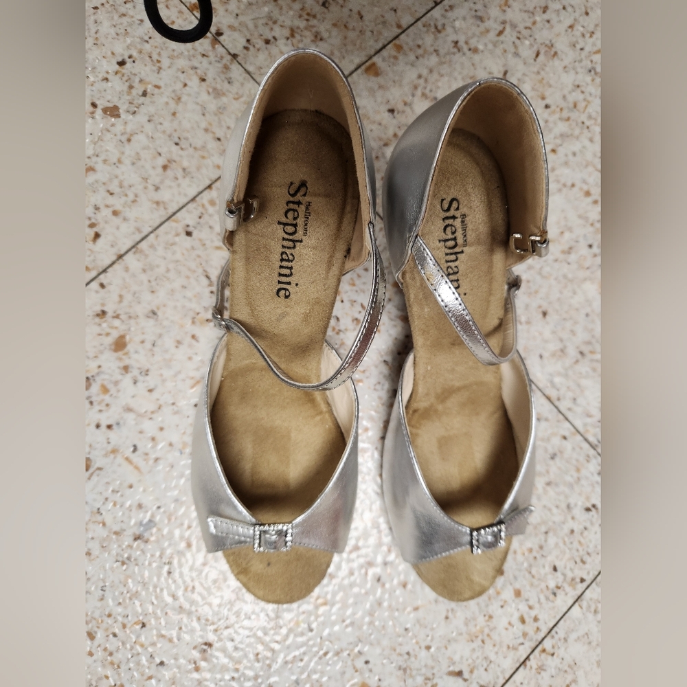 Stephanie Silver Peep-Toe Mary Jane Sandals